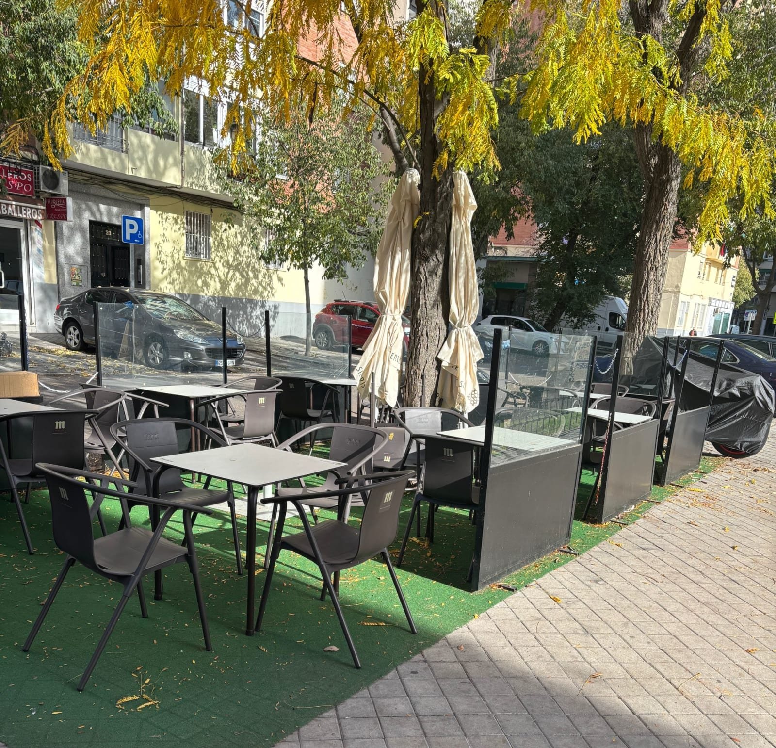Mumbai Swaad - Bar Restaurante Cafetería India y Española