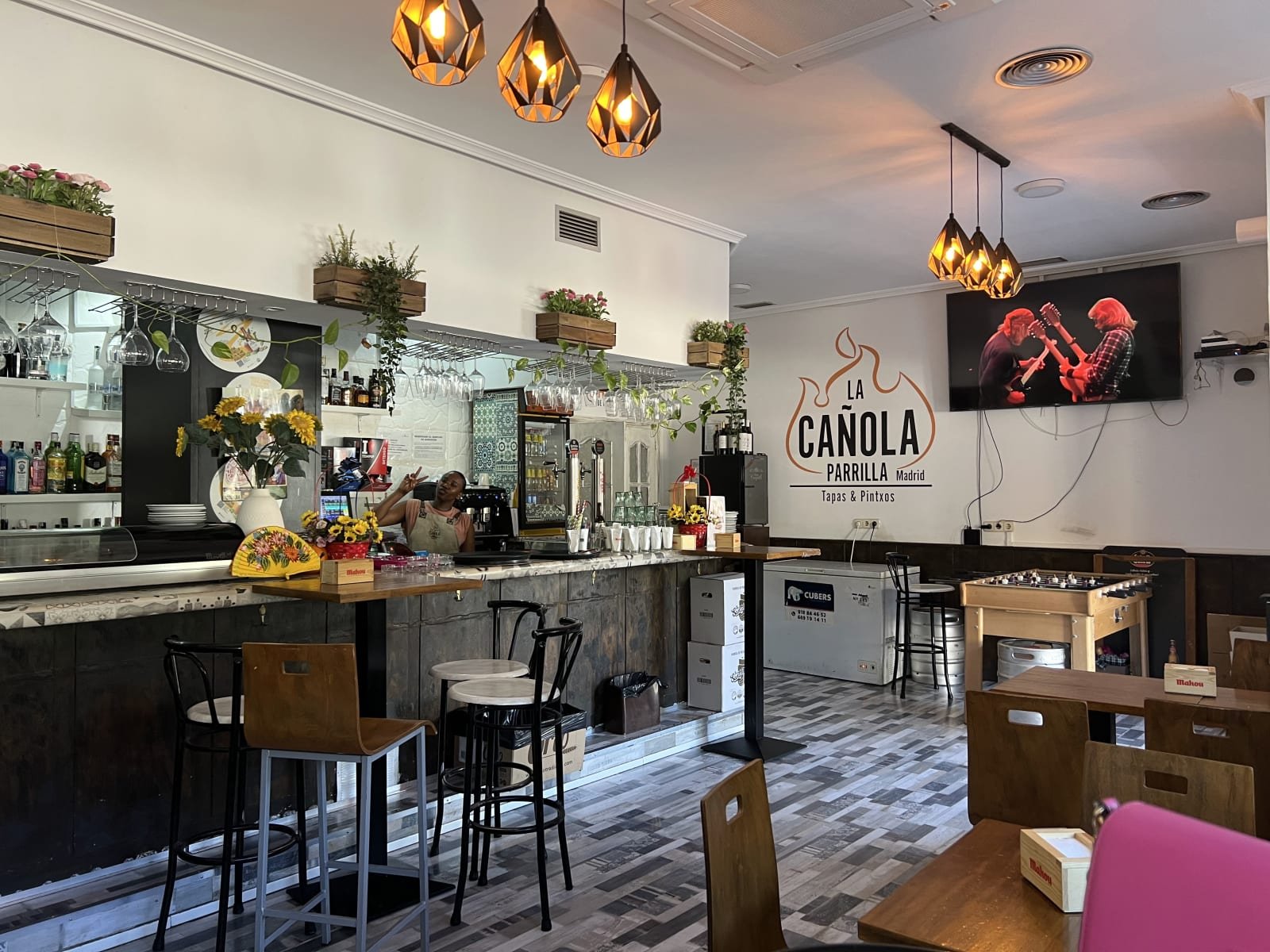 La Cañola Parrilla Tapas & Pintxos