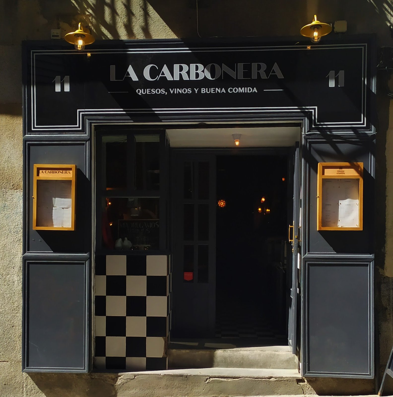LA CARBONERA - QUESOS, VINOS Y BUENA COMIDA