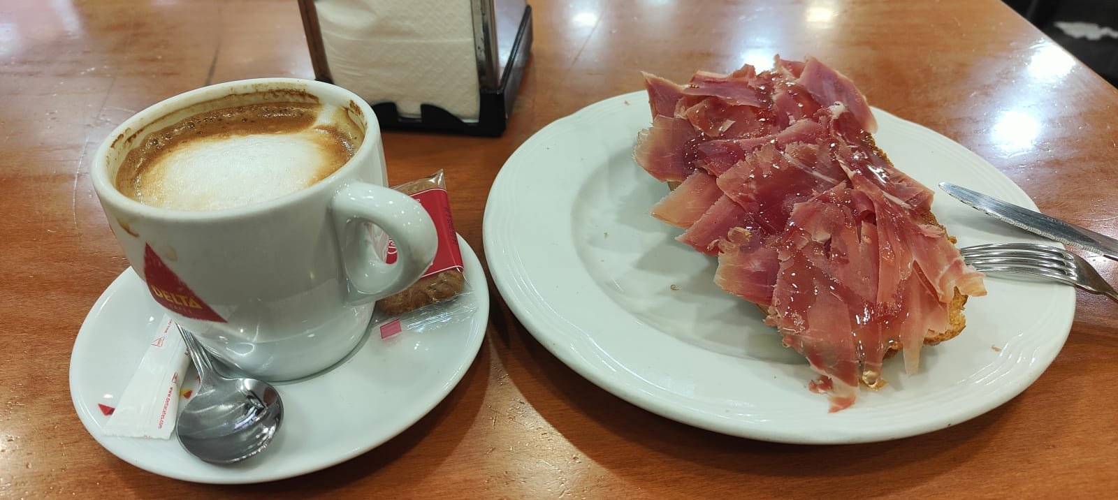 Cafetería Serrano
