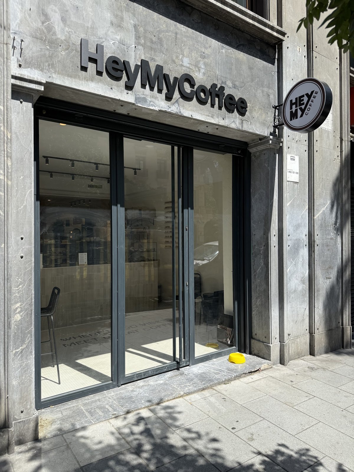 Hey My Coffee - Alonso Martinez