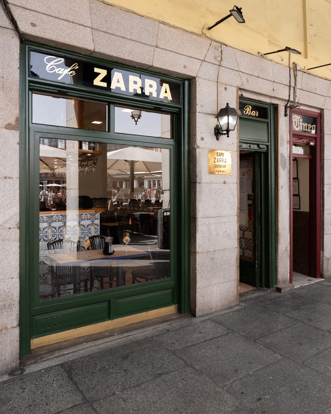 Bar Zarra