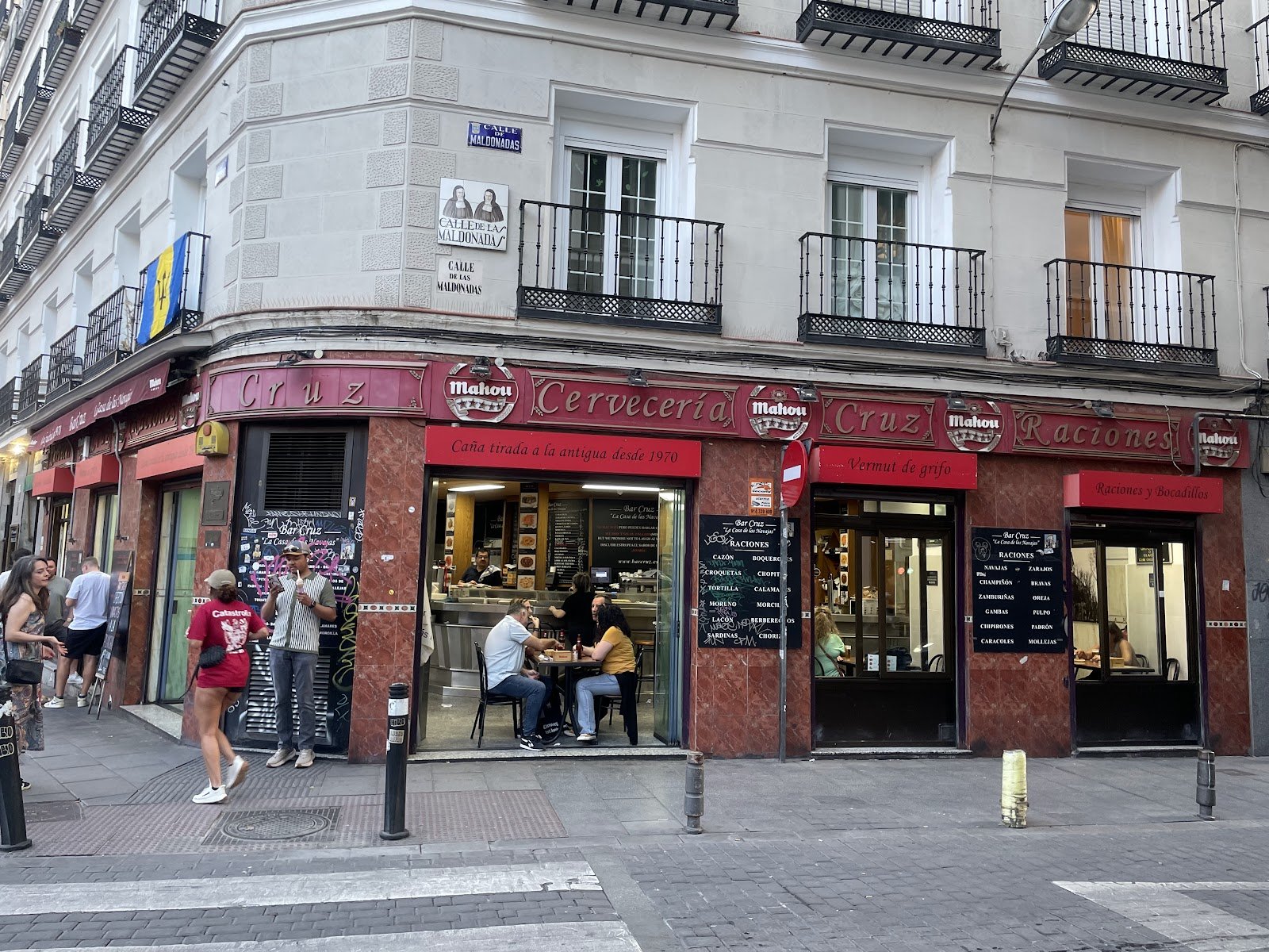 Bar Cruz - La Casa de las Navajas
