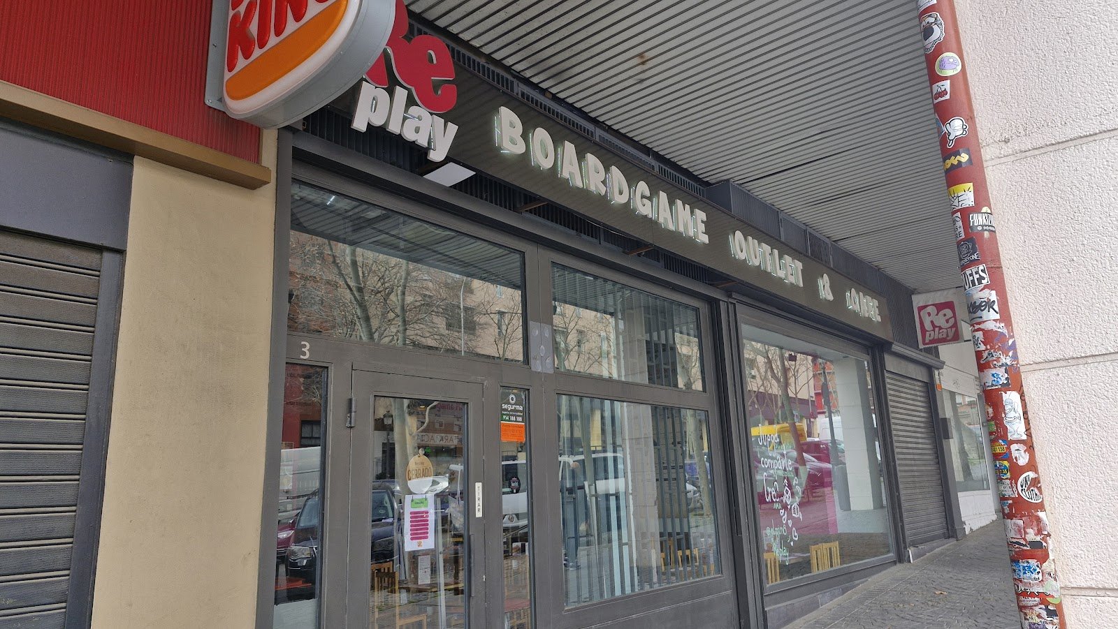 Replay boardgame Cafe