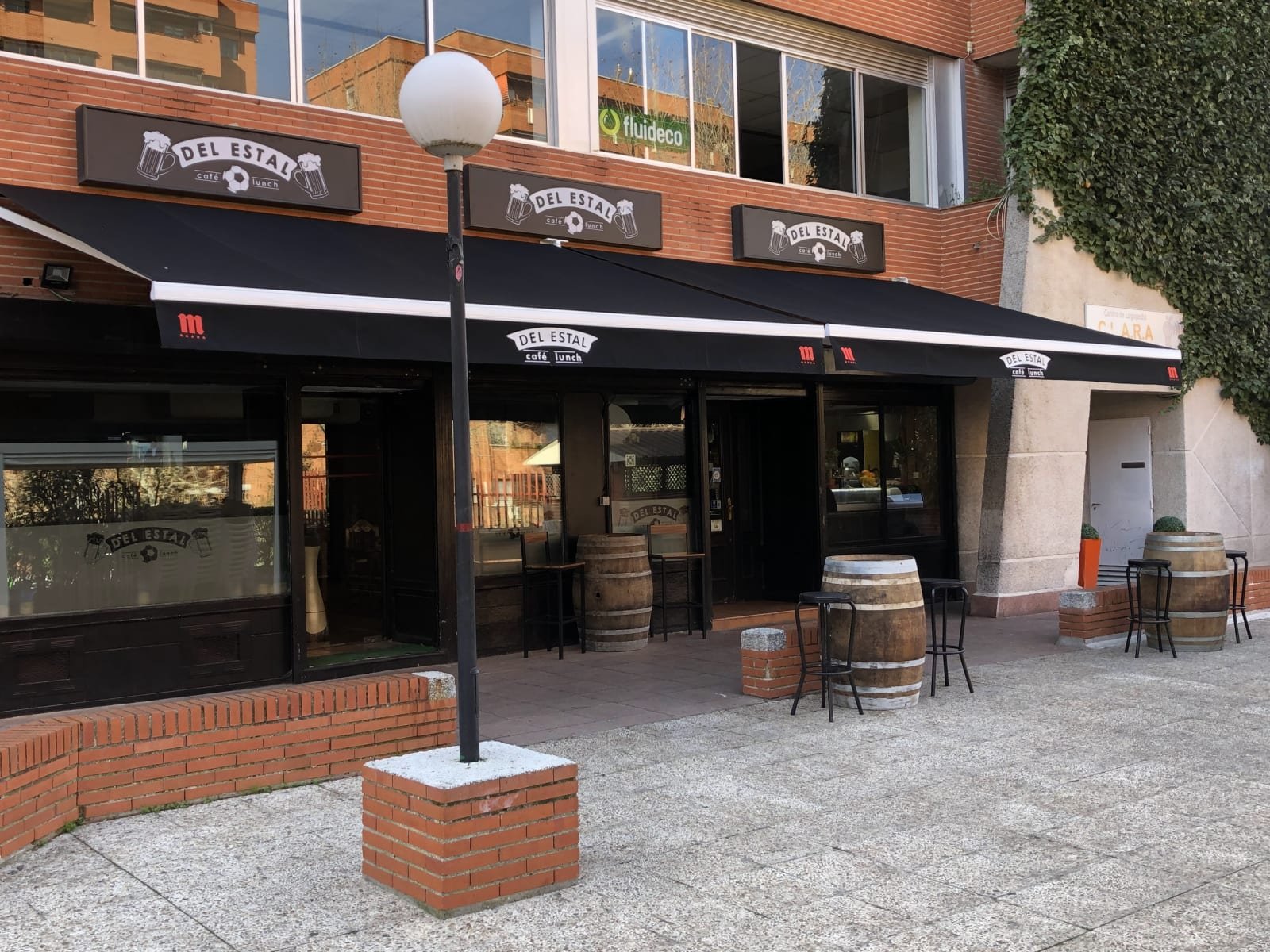 Del Estal café lunch