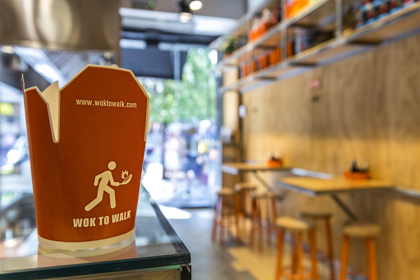 Wok To Walk Sol