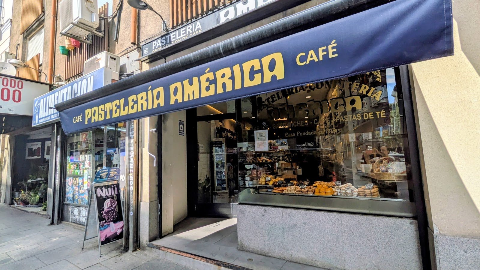 Pastelería América I