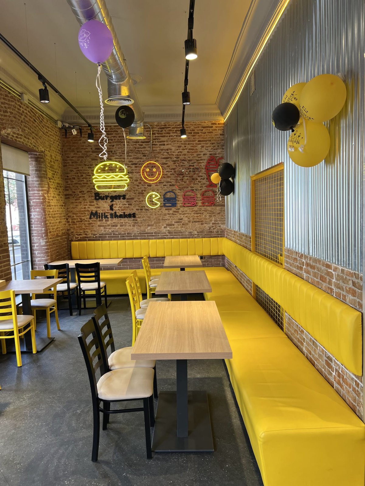 Halal Friends Burgers & Milkshakes