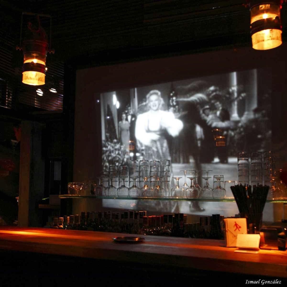 Intruso Bar
