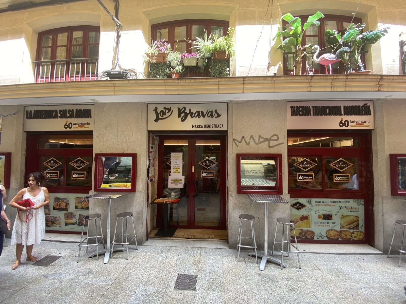 Las Bravas