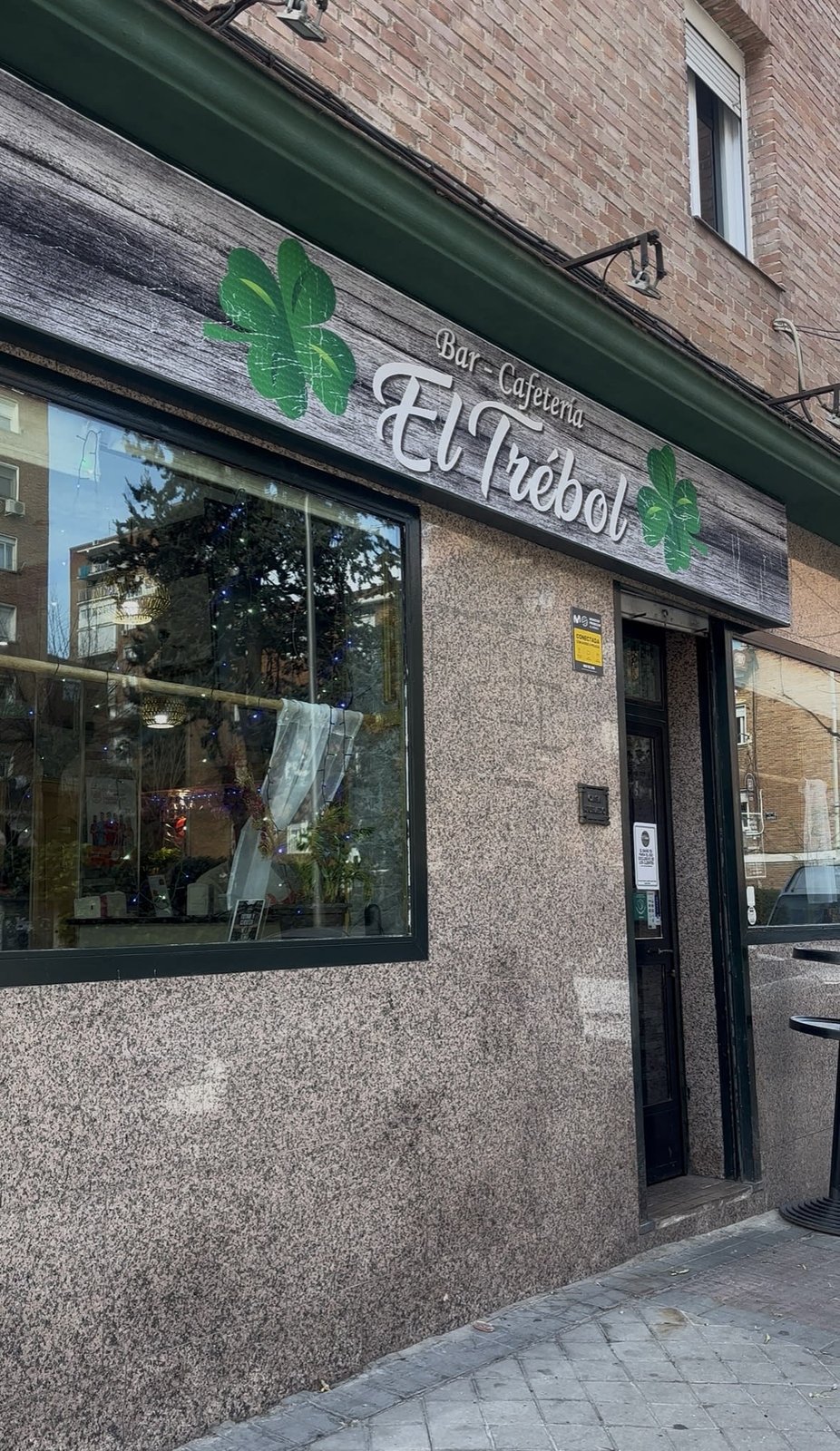 Bar Cafetería El Trebol