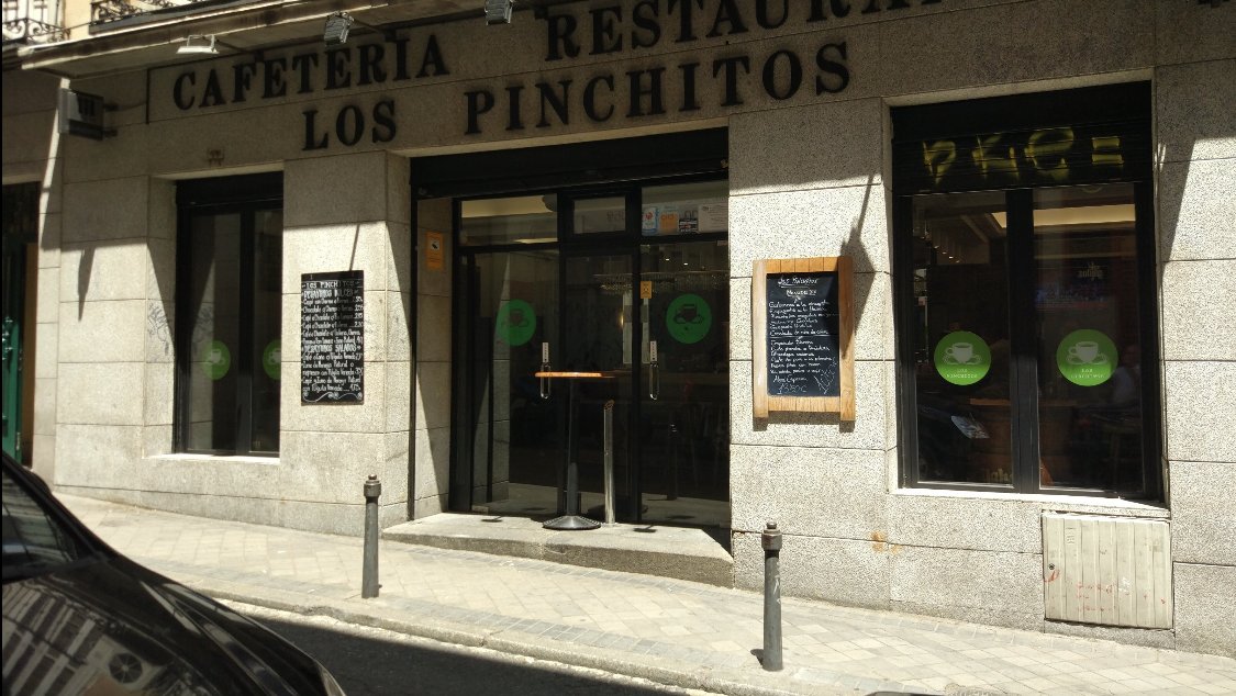 Los Pinchitos