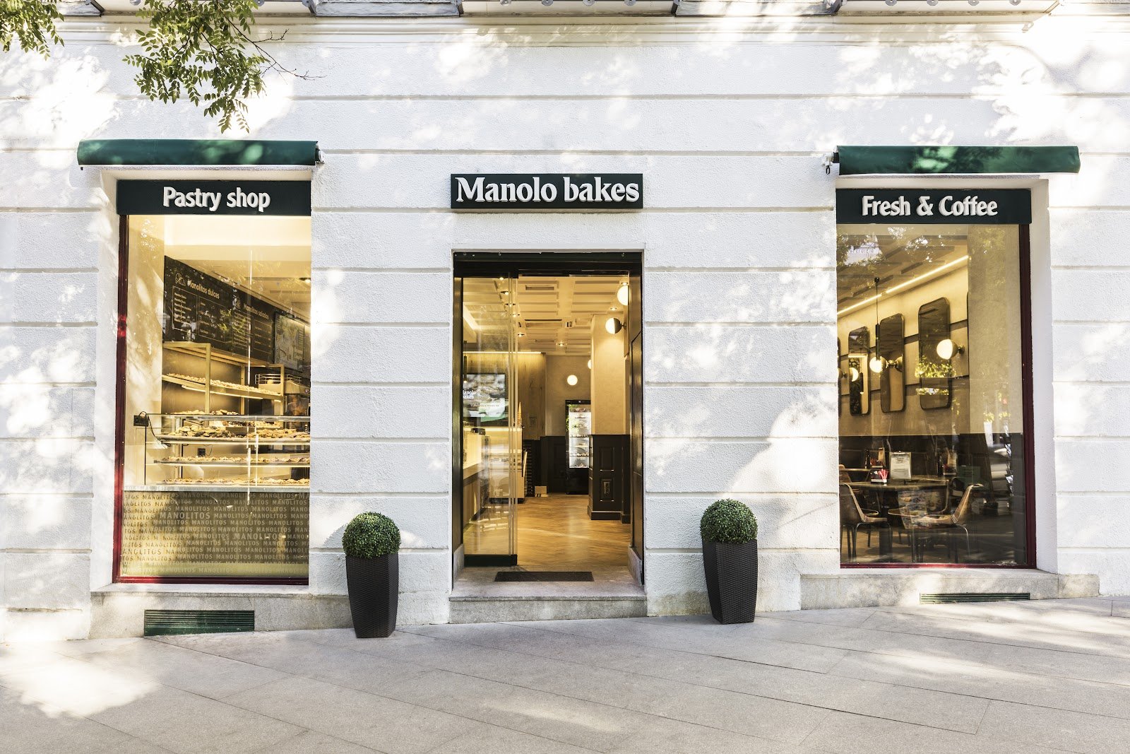 Manolo Bakes
