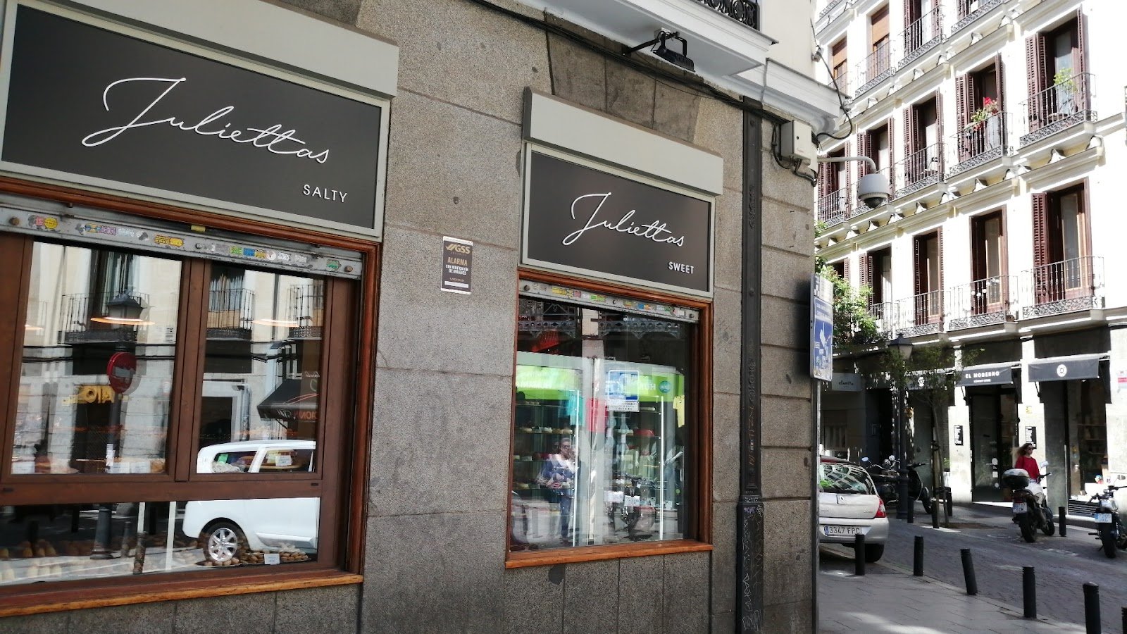 La Hermosita Corredera