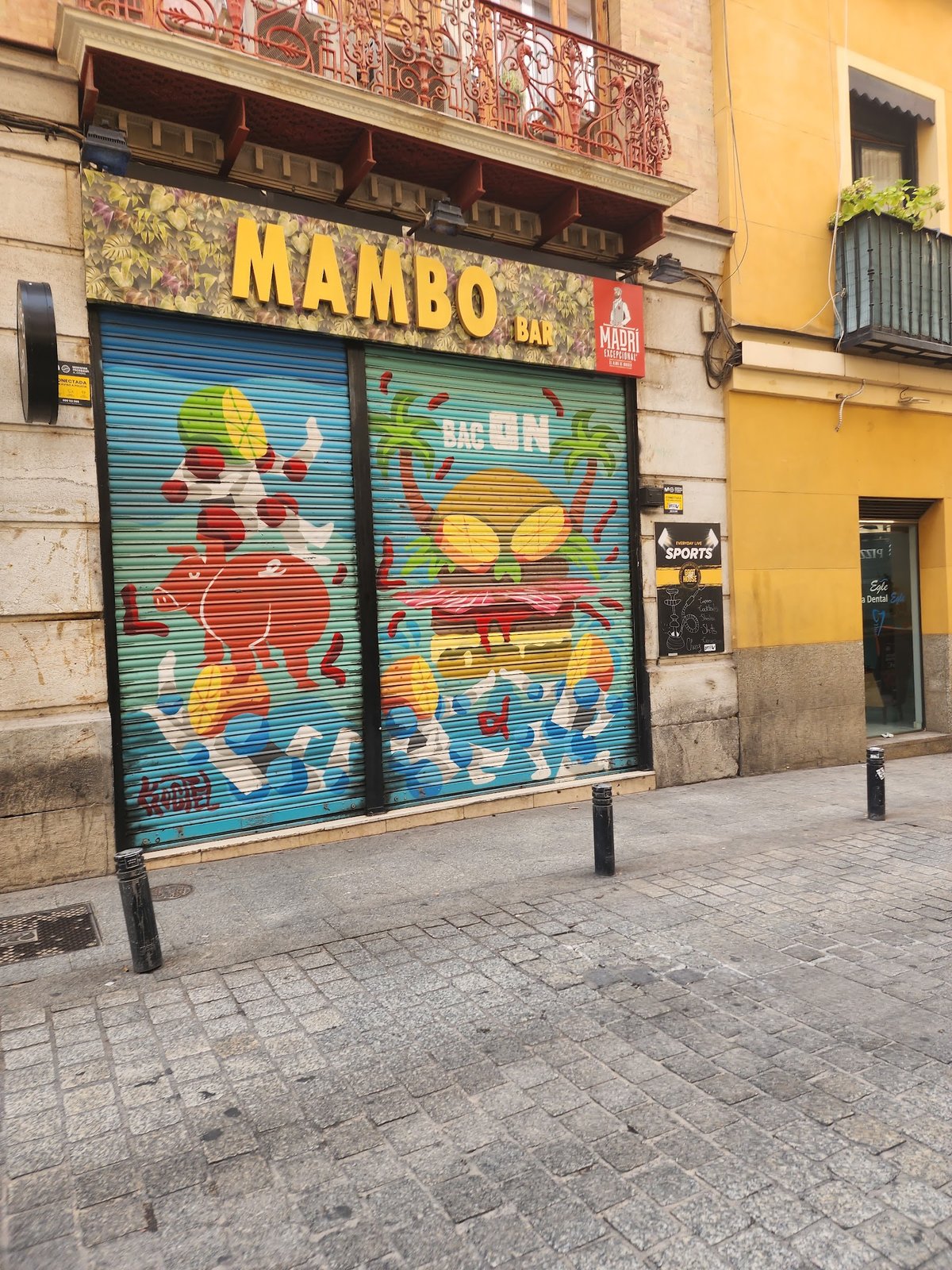 MAMBO BAR